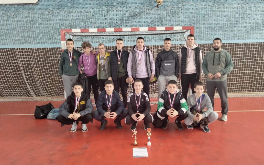 Рукометаши школе „Свети Сава“ из Зворника трећи на регионалном такмичењу